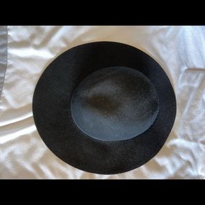 Womens hat